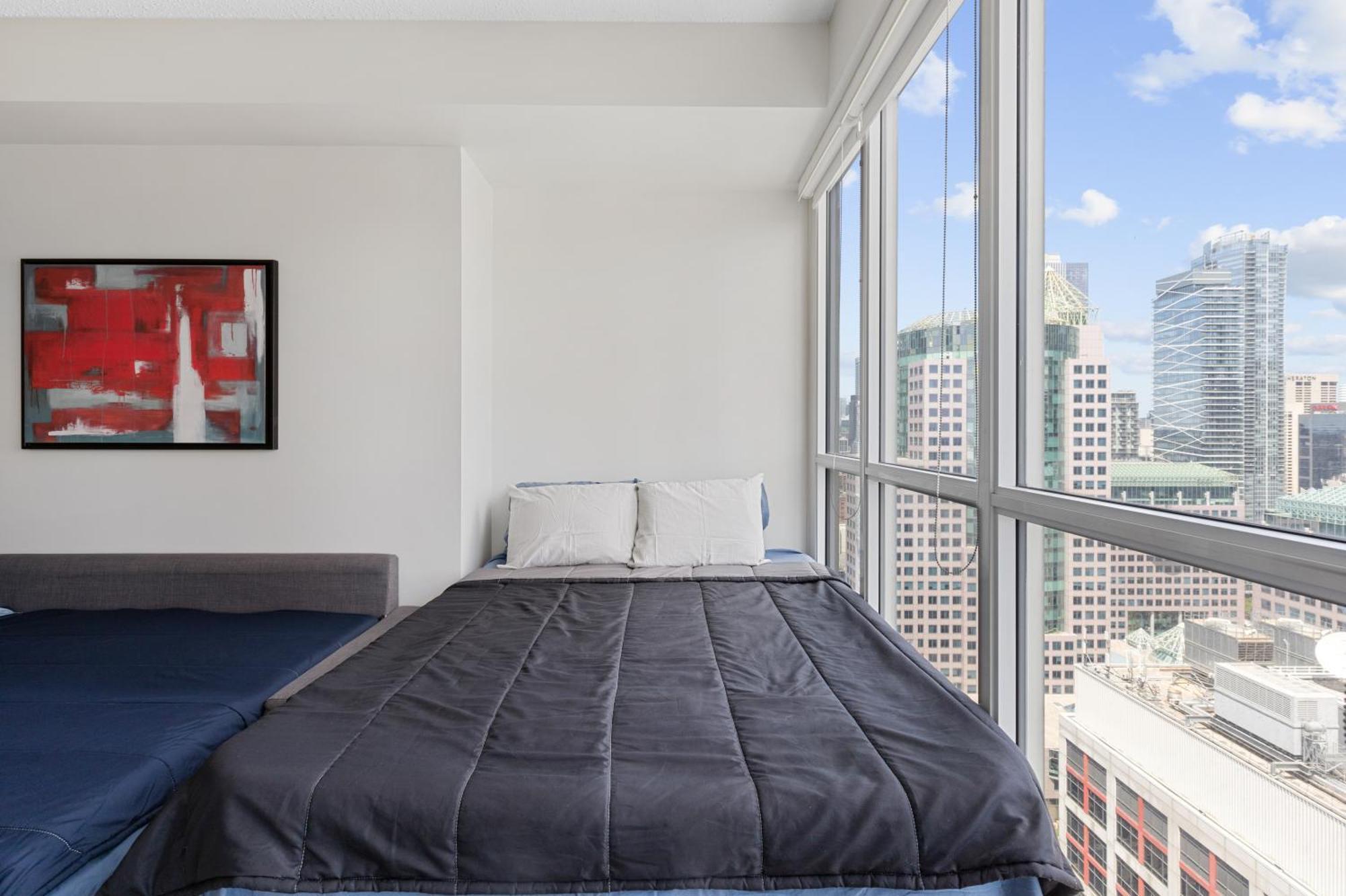 2Bedroom Cn Tower And Water Views - Free Parking - Rooftop Pool Toronto Exterior foto